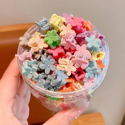 50Pcs Girls Cartoon Hair Clips Cute Small Claw Clips Flower Star Design Children's Fashion Hair Accessories Sweet Hairpin