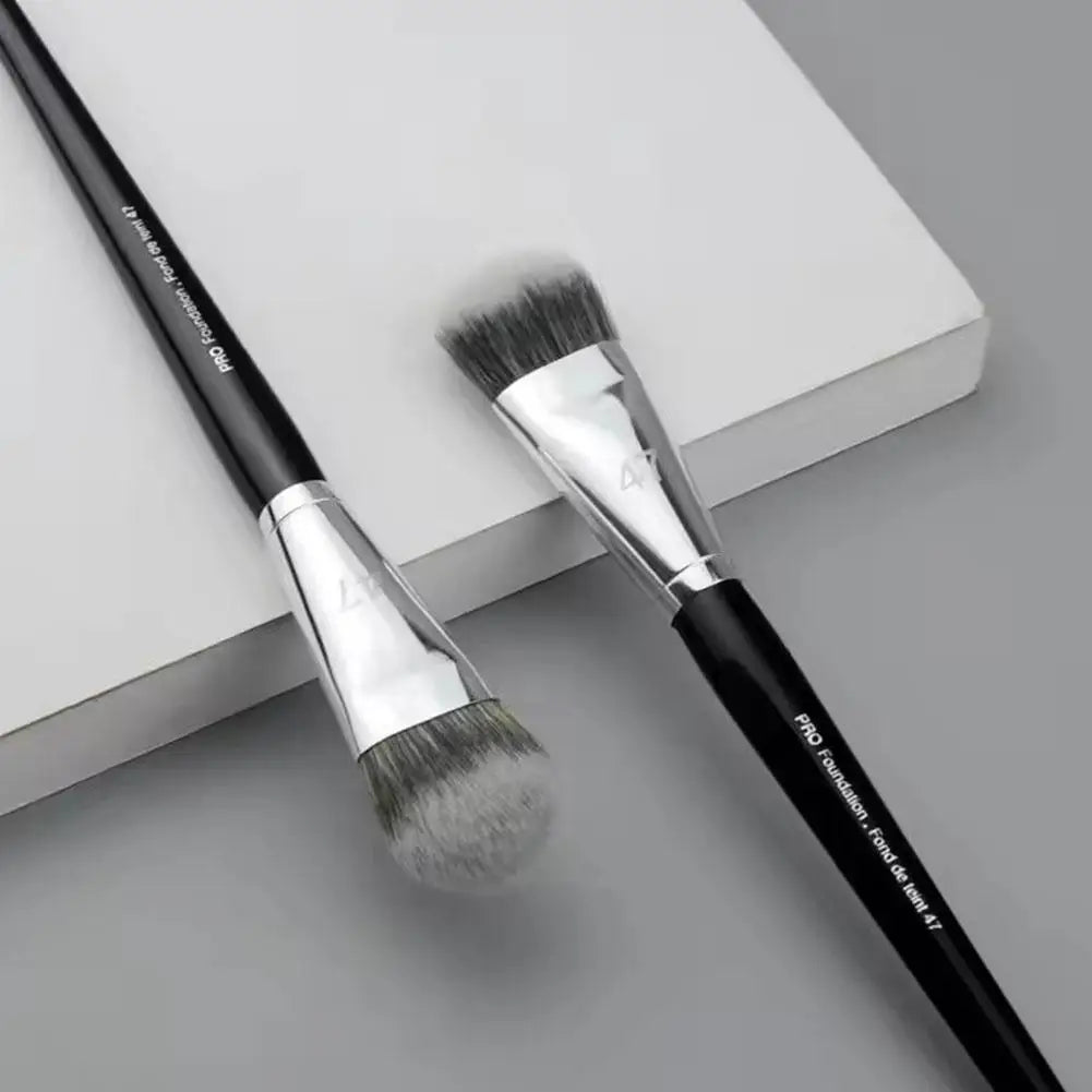 No.47 bevel angle foundation brush professional slope liquid foundation BB cream Makeup brush 1/3/5/10PCS