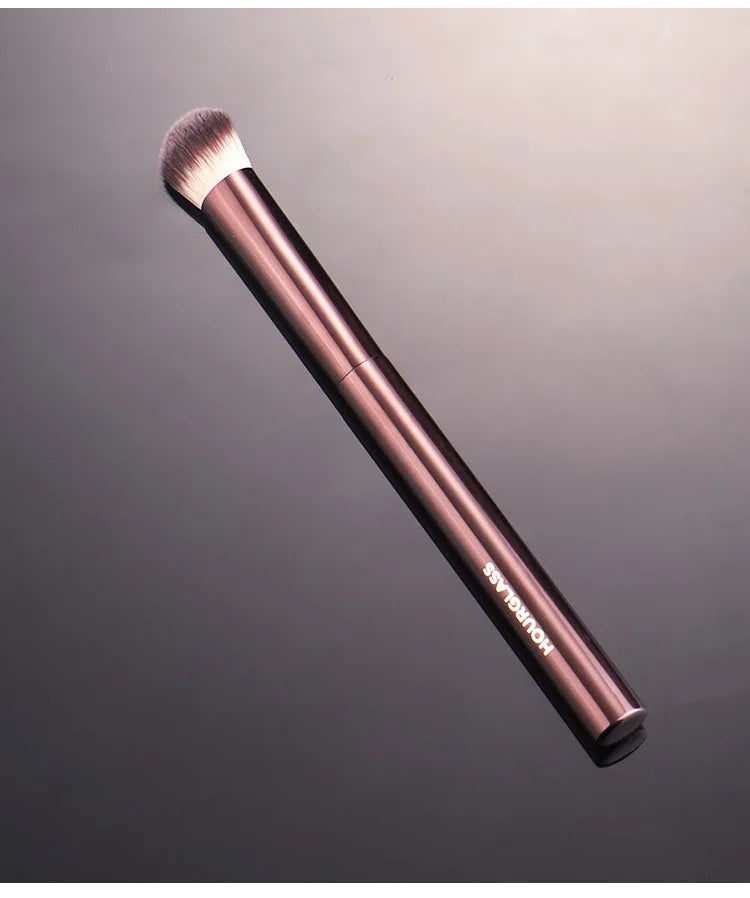 1 piece Angled Concealer Makeup brushes Middle Eyeshadow Make up brush basic Professional Cosmetic tool metal handle