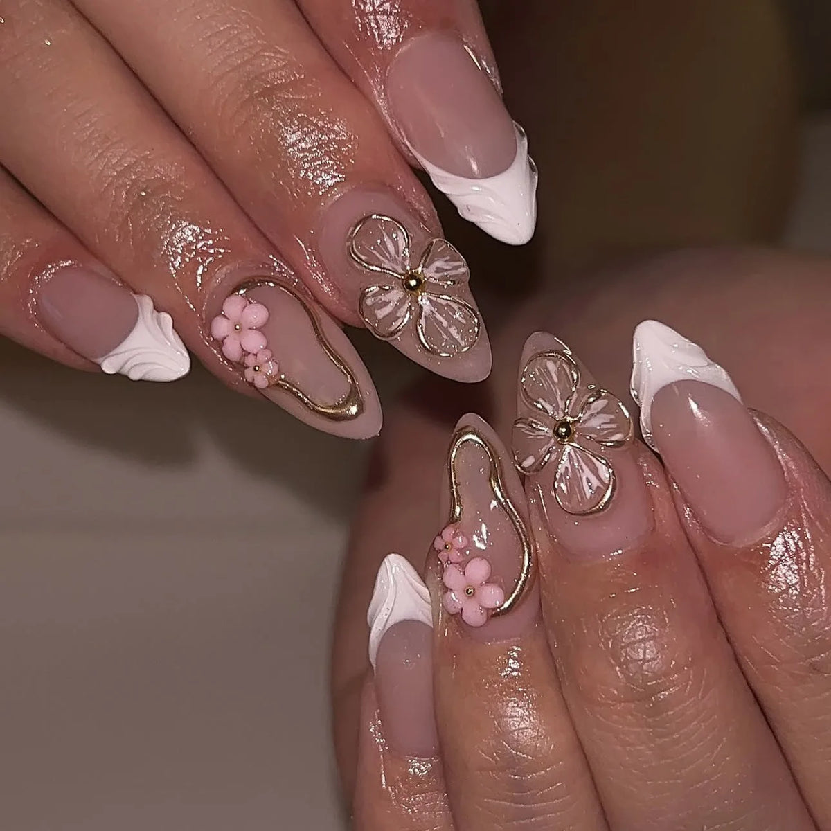 24pcs wearable false nail kit, randomly shipped; almond-shaped pearl starlight false nails; artistic flower press-on nails.
