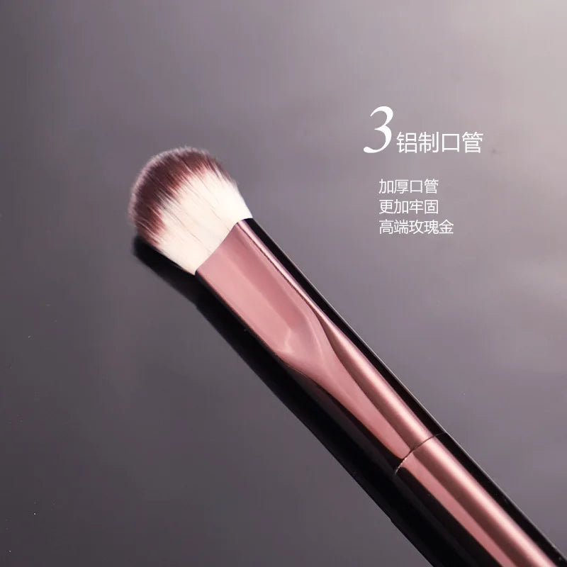 1 piece Angled Concealer Makeup brushes Middle Eyeshadow Make up brush basic Professional Cosmetic tool metal handle