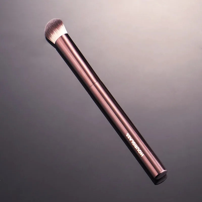 1 piece Angled Concealer Makeup brushes Middle Eyeshadow Make up brush basic Professional Cosmetic tool metal handle