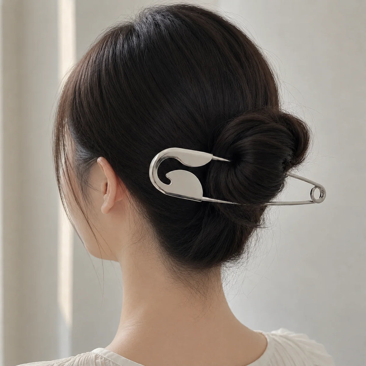 Alloy Safety Pin Hair Clip for Women Girls Metal Barrette Bun Holder Non Slip Hair Stick Clip Fashion Hair Accessories Daily Use