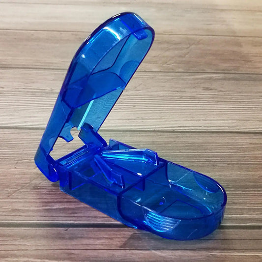1 PC Medicine Tablet Cutter Pill Storage Box Splitter Drugs Tablet Cutter Divider portable Case Health Care Pill Medicine Case
