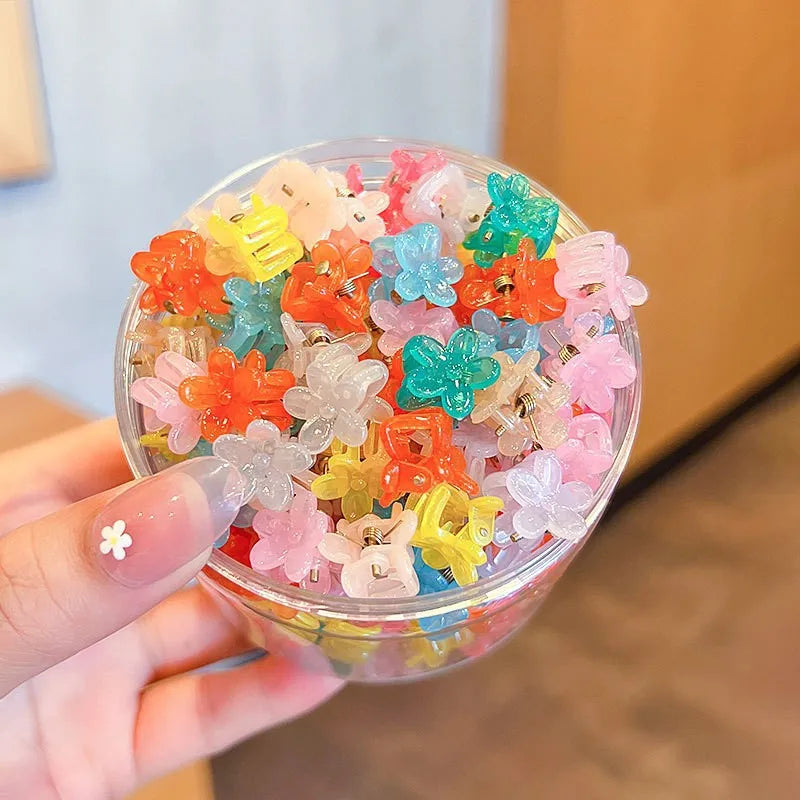 50Pcs Girls Cartoon Hair Clips Cute Small Claw Clips Flower Star Design Children's Fashion Hair Accessories Sweet Hairpin